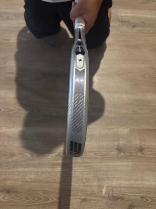 Pala Padel Starvie Astrum+ en óptimo estado