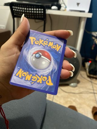 Carta Pokémon Reshiram V