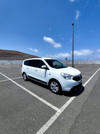 Dacia Lodgy 2016