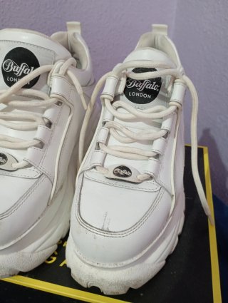 Zapatillas Buffalo Piel Blancas