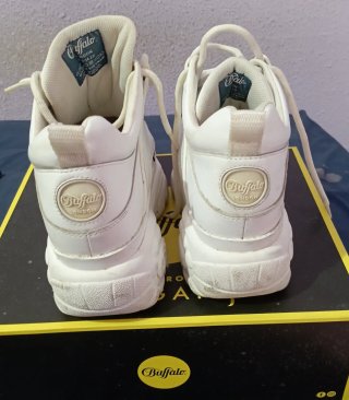 Zapatillas Buffalo Piel Blancas
