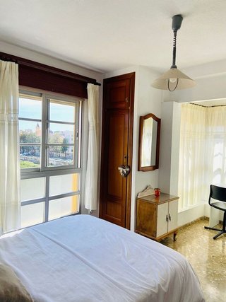 Piso en alquiler en El Molinillo - Capuchinos en Málaga