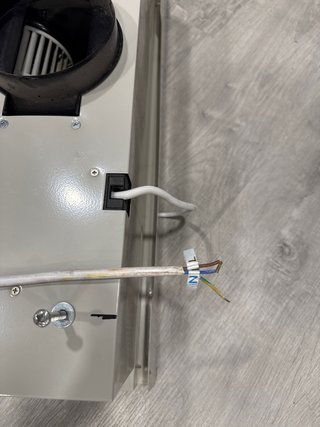 Extractor de cocina metal y plástico