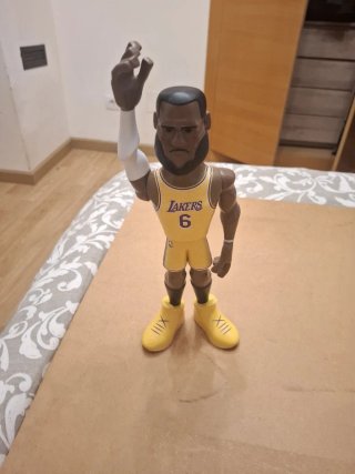 Funko Gold LeBron James Premium Vinyl Figure