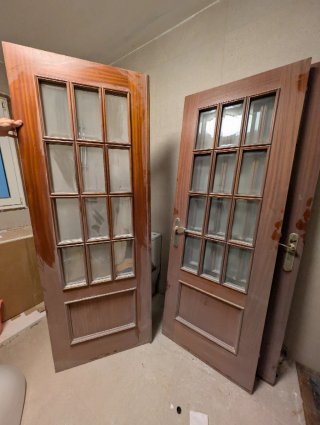 Puertas de madera macizas