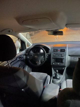 Volkswagen Touran 2012