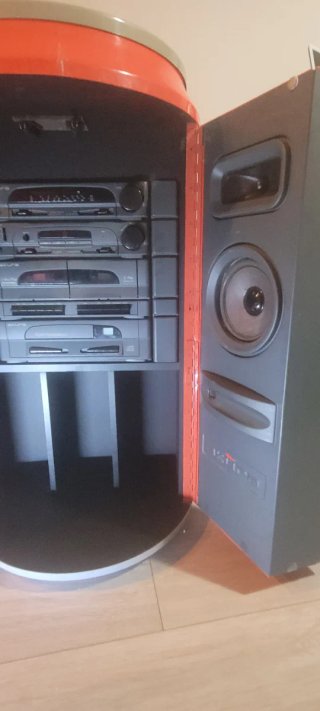 Cadena de música Lata Coca Cola