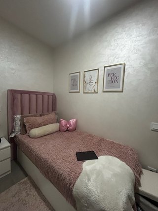 Urge vender: Cabecero y canapé