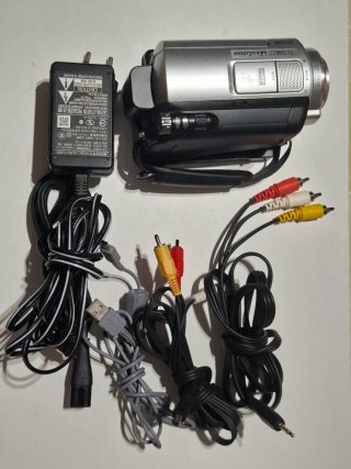 Sony Handycam HDR-SR5 con Accesorios
