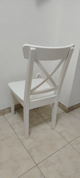 Silla Ikea Rosentorp cruceta blanca madera maciza
