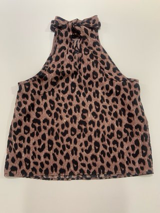 Top halter leopardo SHEIN espalda abierta Talla S