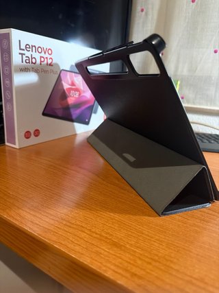 Lenovo Tab P12 con Tab Pen Plus