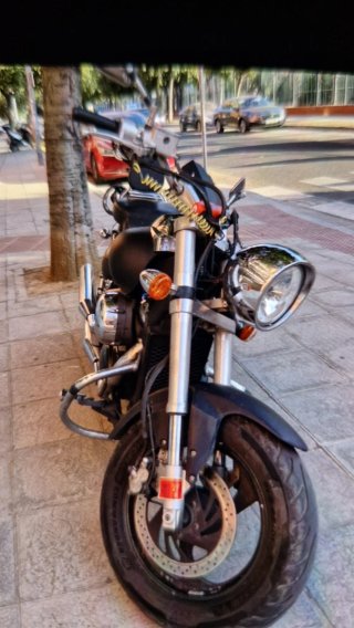 Suzuki Intruder 800cc Negra mate