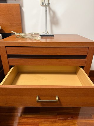 Dormitorio completo: Cama, cómoda y 2 mesillas
