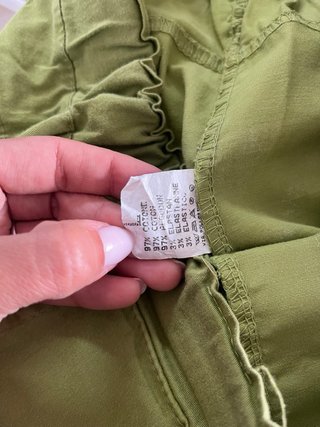 Pantaloncini verdi e bianchi
