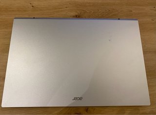 Portátil Acer Aspire 3 15 Plata, muy poco uso.