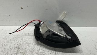 388667 piloto del izq 261350x000 nissan terrano ii