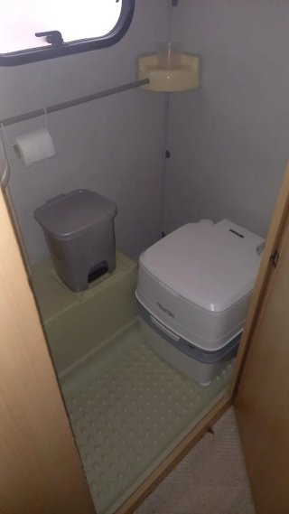 Caravana Adria Óptima -750kg