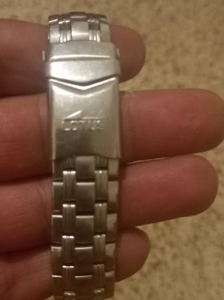 Reloj Lotus Plata y Blanco
