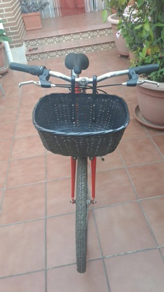 Bicicleta Paseo Roja con Cesta
