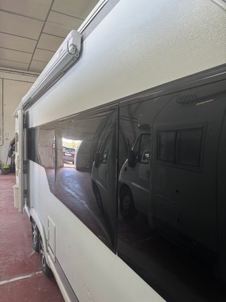 Caravana Hobby Premium 645