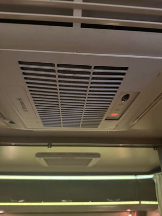 Caravana Hobby Premium 645