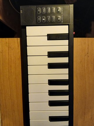 Piano marca Carry-On BlackStar 88 teclas plegable