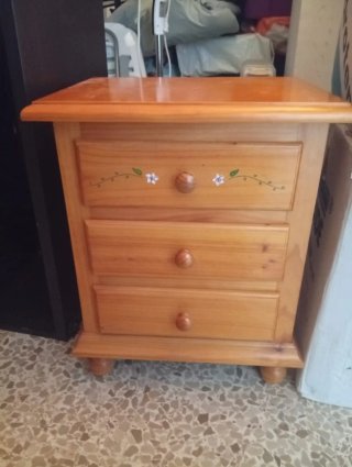Mesita de noche infantil madera pino