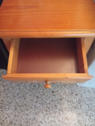 Mesita de noche infantil madera pino