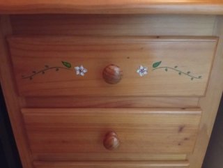 Mesita de noche infantil madera pino