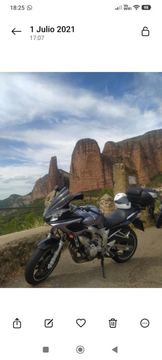 Yamaha FZ6 S2