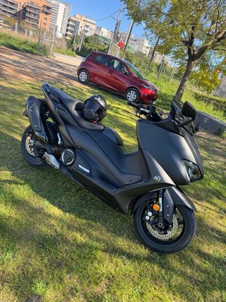 Yamaha Tmax 560 (6000km)