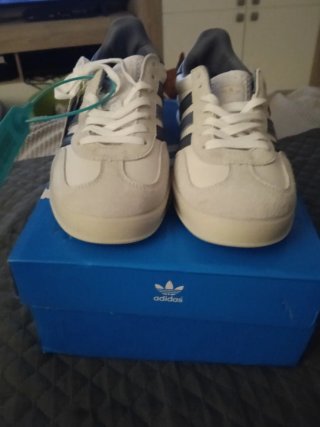 Adidas Gazelle sin usar