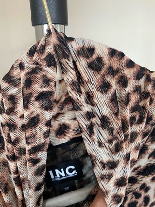 Blusa manga larga animal print sexy