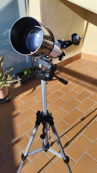 Telescopio Astronómico 400/70 con Trípode
