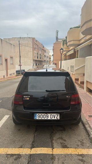 Volkswagen Golf 2002