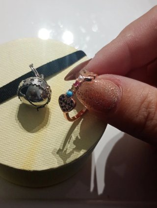 Anillo gemas
