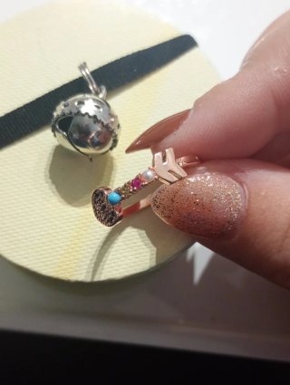 Anillo gemas