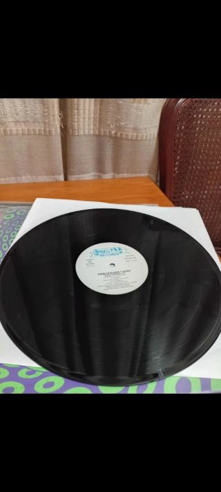 Vinilo Rosas En Blanco Y Negro