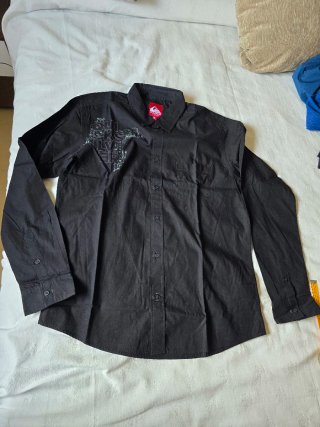 Camisa Quiksilver Negra