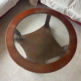 Mesa de madera maciza antigua