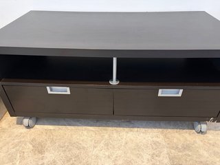 Mueble TV con ruedas