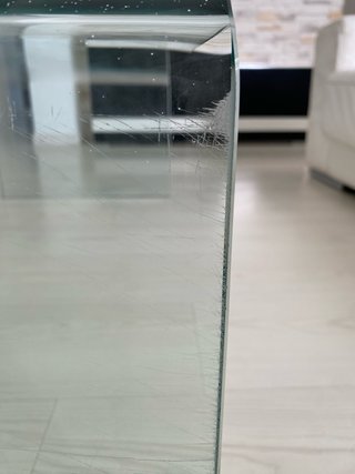 Mesa centro cristal curvado moderna