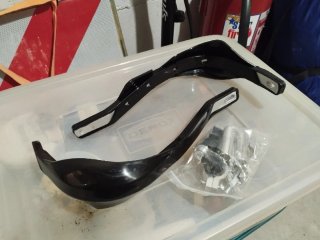 Cubrepuños Offroad Negro