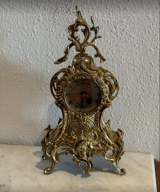Aparador Mármol y Reloj Bronce