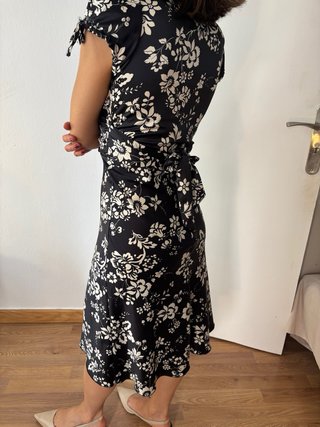 Vestido satinado estilo japonés floral