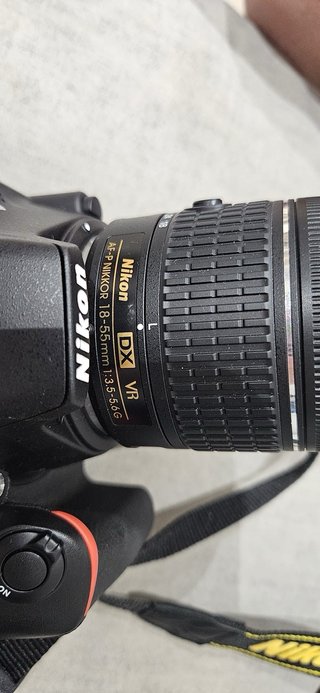 Cámara Nikon D3500 + Accesorios