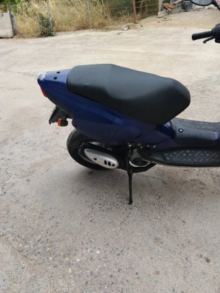 Aprilia Rally Scooter Azul