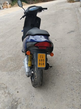 Aprilia Rally Scooter Azul
