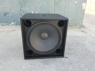 Caja Bass Reflex 15 Negra